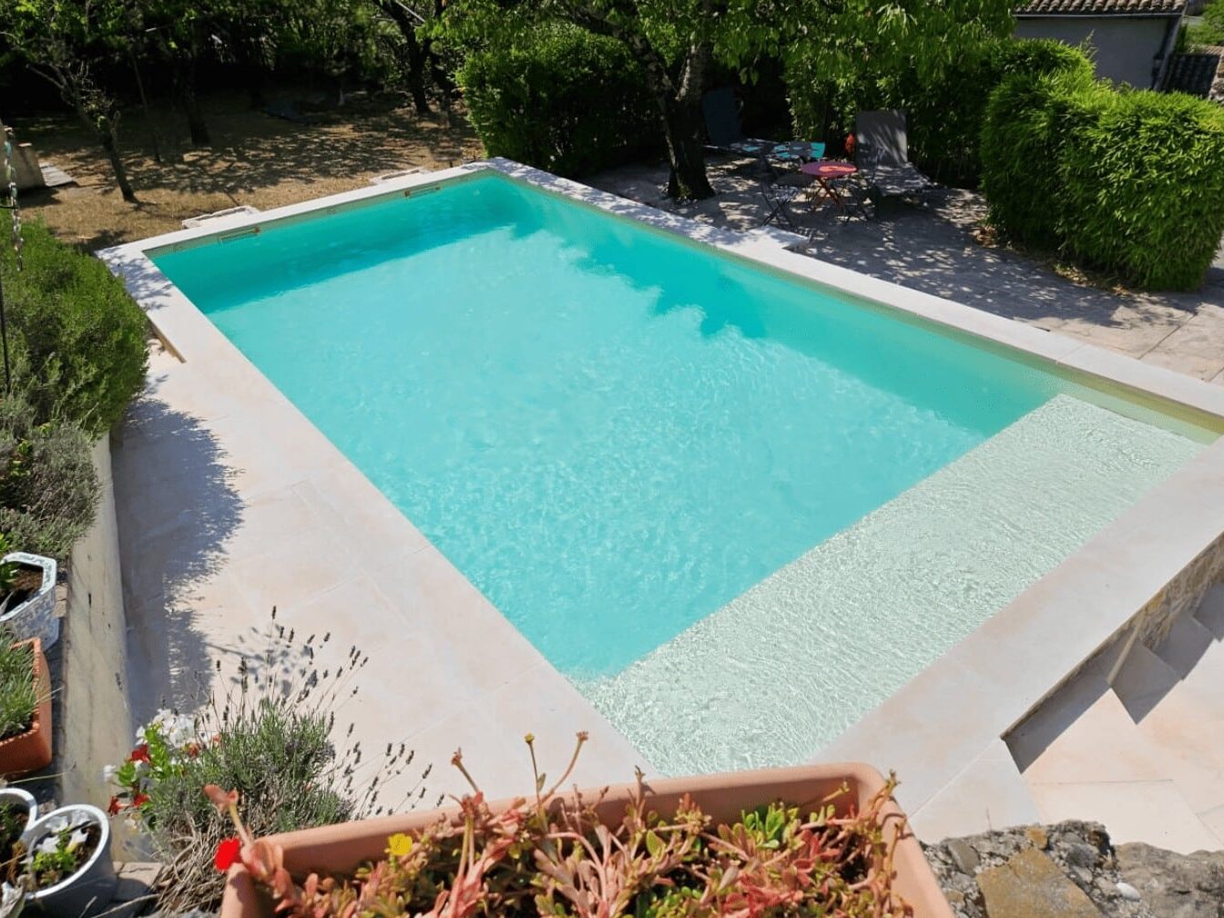 ecoentretienpiscines-quillan Photo d'une piscine entretenue par Les piscines de Marius à Quillan
